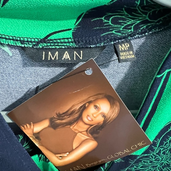 IMAN Global Chic Green and Black crop pant set with Bold Floral Design - Picture 3 of 12